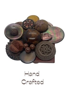 Hand Crafted Antique Brown Glass Resin Fabric Buttons Brooch NWT